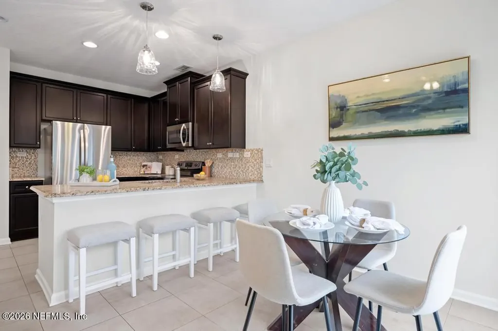 1541 Acken Drive Jacksonville FL 32225
