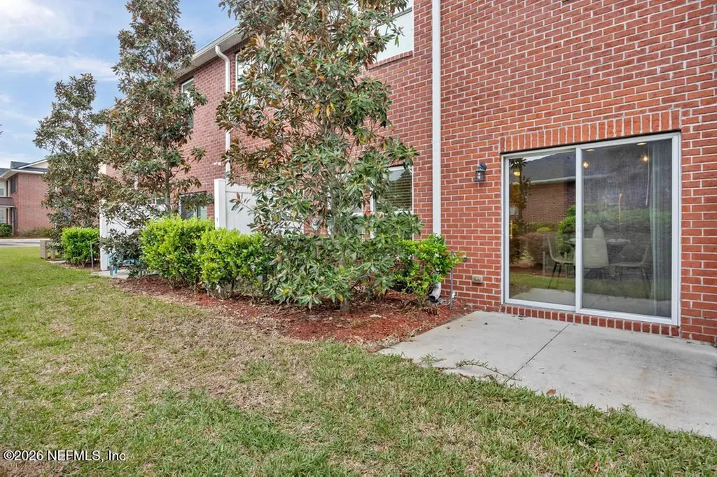 1541 Acken Drive Jacksonville FL 32225