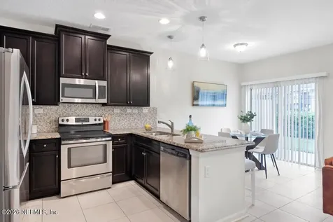 1541 Acken Drive Jacksonville FL 32225