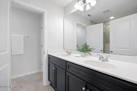 1541 Acken Drive Jacksonville FL 32225