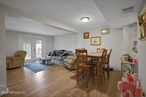 7012 Prestwick Circle S Jacksonville FL 32244