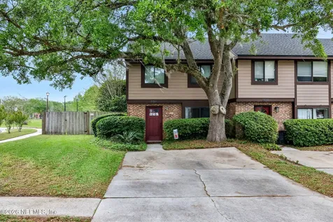 7012 Prestwick Circle S Jacksonville FL 32244