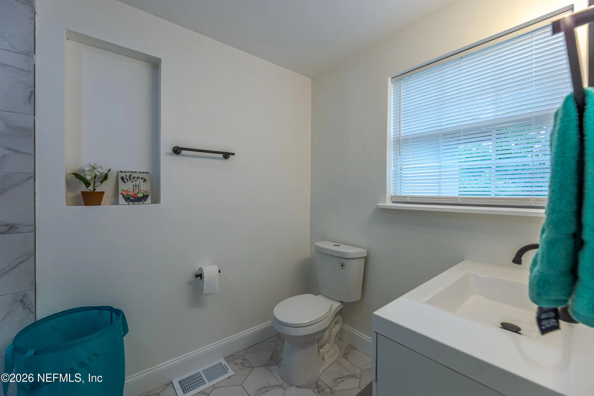 1948 Hilltop Boulevard Jacksonville FL 32246