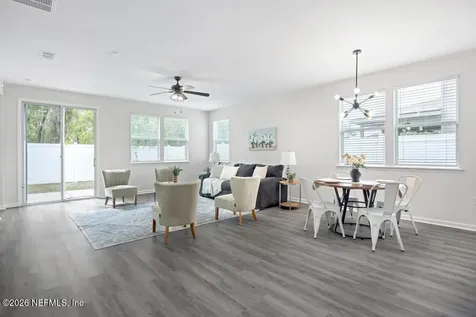 4916 Creek Bluff Lane Middleburg FL 32068