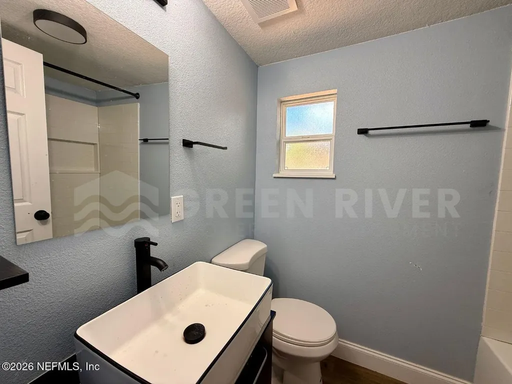 403 Highland Avenue S Green Cove Springs FL 32043