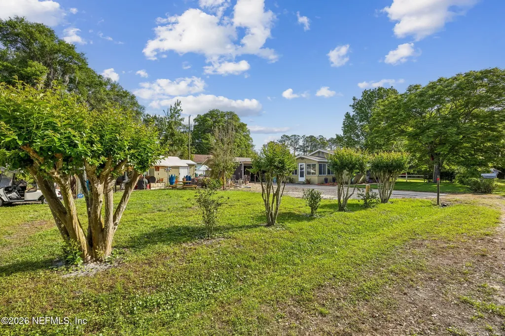 110 Shaffer Avenue Crescent City FL 32112