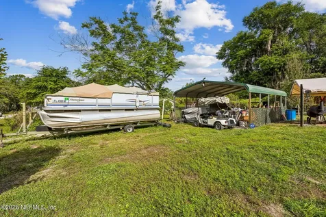 110 Shaffer Avenue Crescent City FL 32112