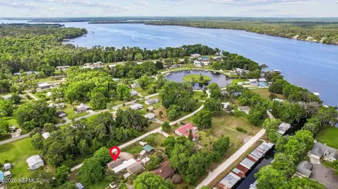 110 Shaffer Avenue Crescent City FL 32112