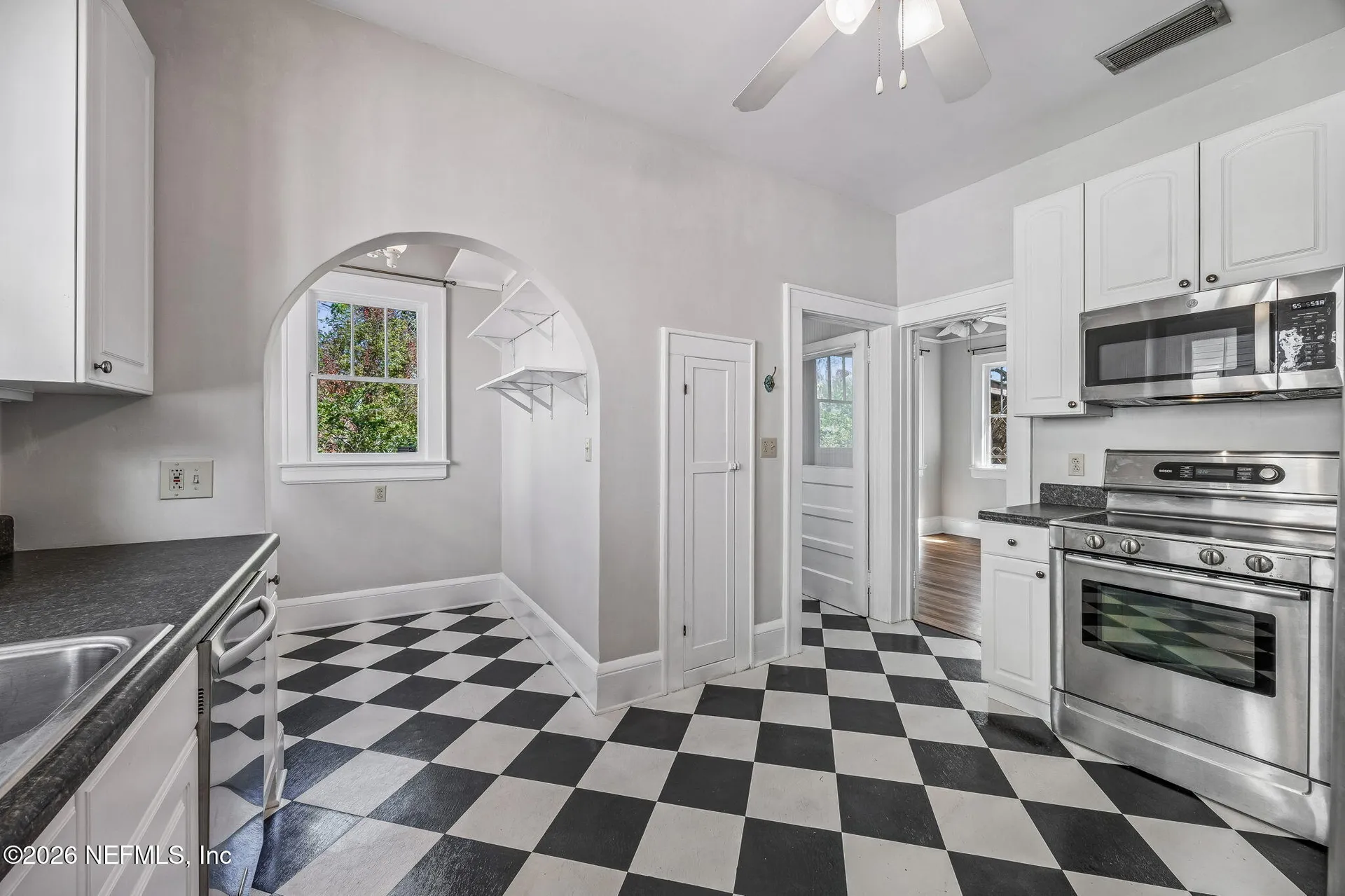 2157 Ernest Street Jacksonville FL 32204