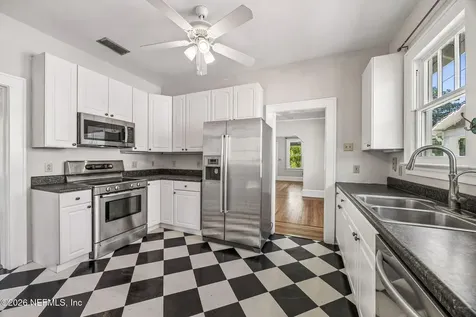 2157 Ernest Street Jacksonville FL 32204