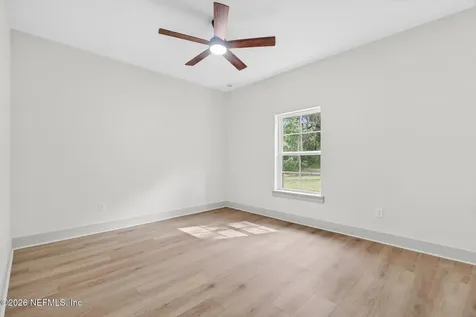 231 E State Road 100 San Mateo FL 32187