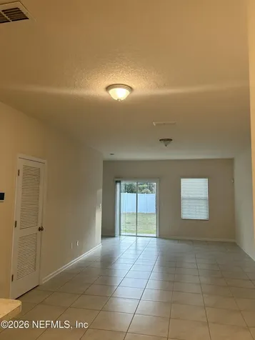 911 Capitol Parkway Jacksonville FL 32218