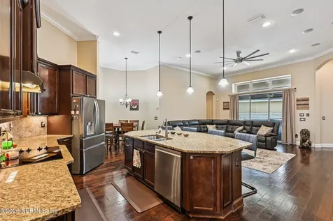 200 Ravensbury Way St. Johns FL 32259