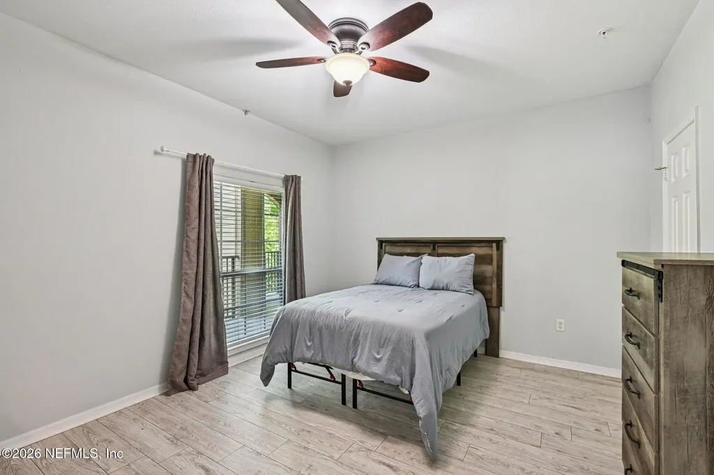 7800 Point Meadows Drive Jacksonville FL 32256