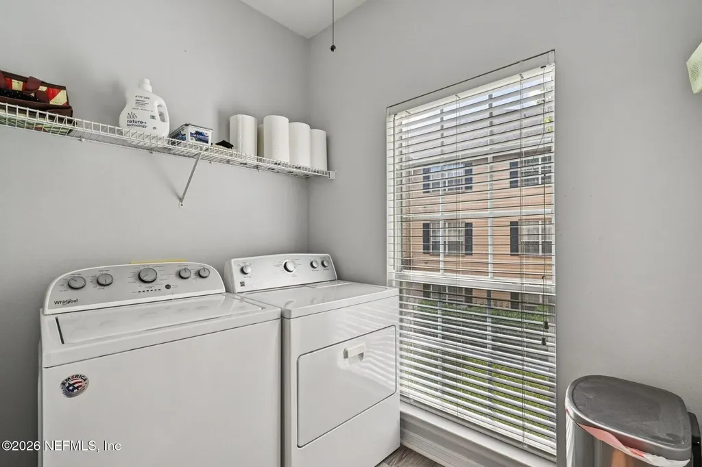 7800 Point Meadows Drive Jacksonville FL 32256