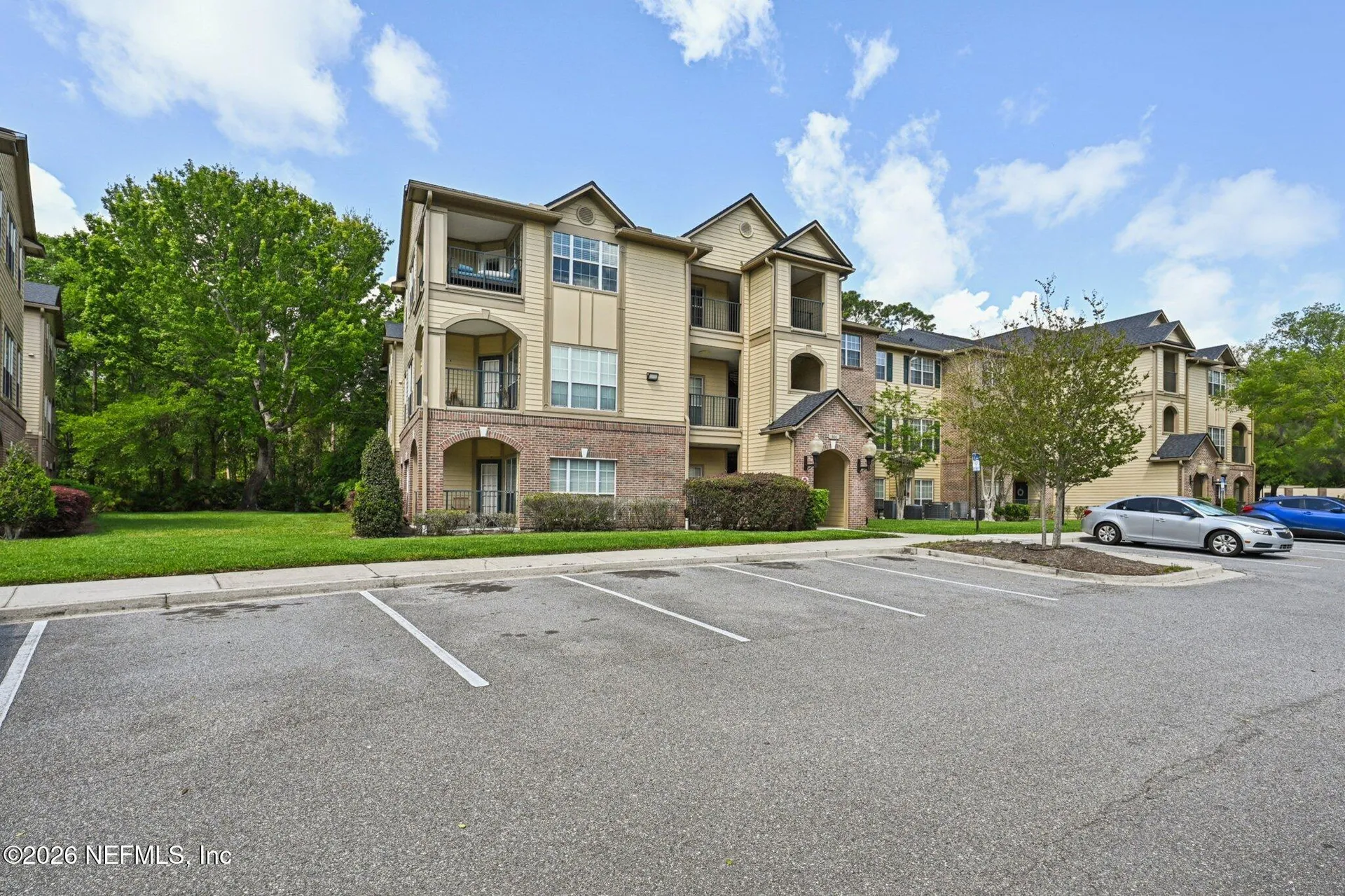 7800 Point Meadows Drive Jacksonville FL 32256
