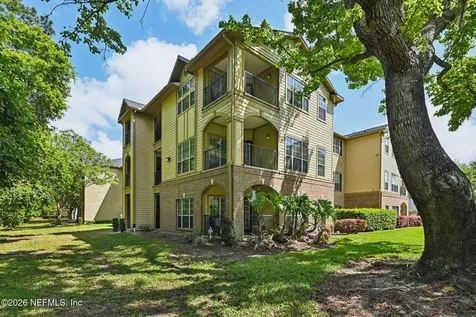 7800 Point Meadows Drive Jacksonville FL 32256