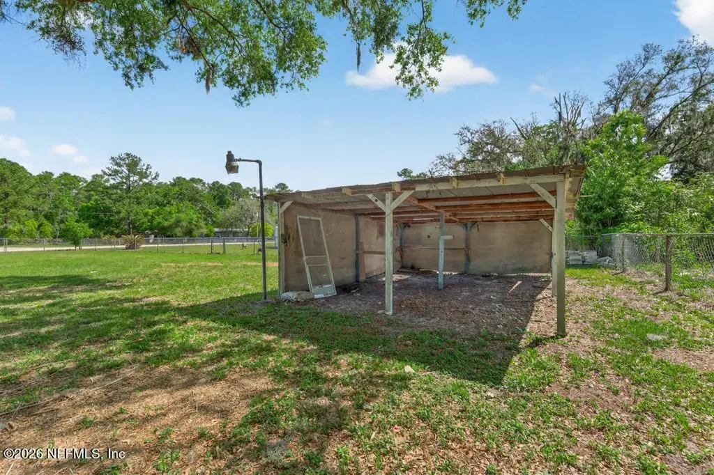 100 Pickerel Avenue Satsuma FL 32189