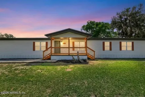 100 Pickerel Avenue Satsuma FL 32189