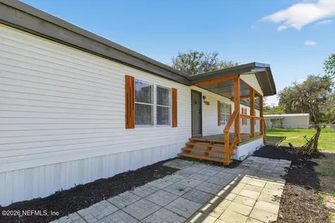 100 Pickerel Avenue Satsuma FL 32189