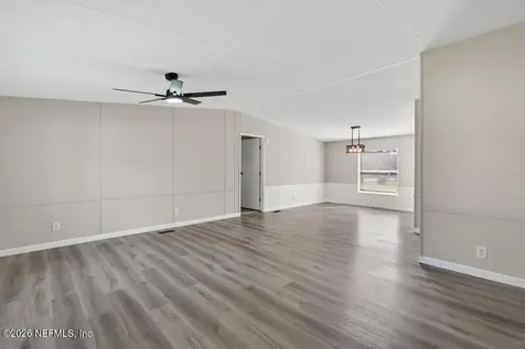 100 Pickerel Avenue Satsuma FL 32189
