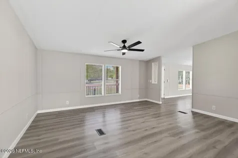 100 Pickerel Avenue Satsuma FL 32189
