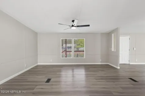 100 Pickerel Avenue Satsuma FL 32189