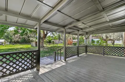 100 Pickerel Avenue Satsuma FL 32189