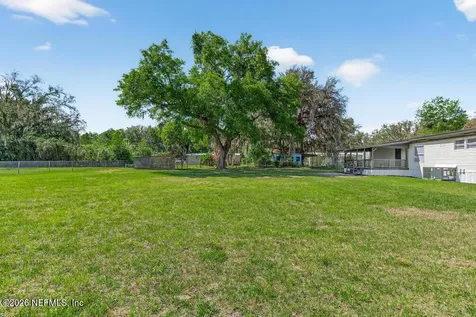 100 Pickerel Avenue Satsuma FL 32189