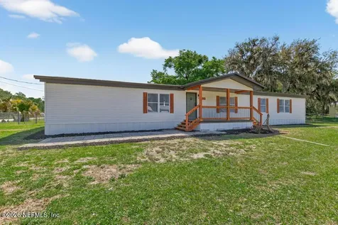 100 Pickerel Avenue Satsuma FL 32189