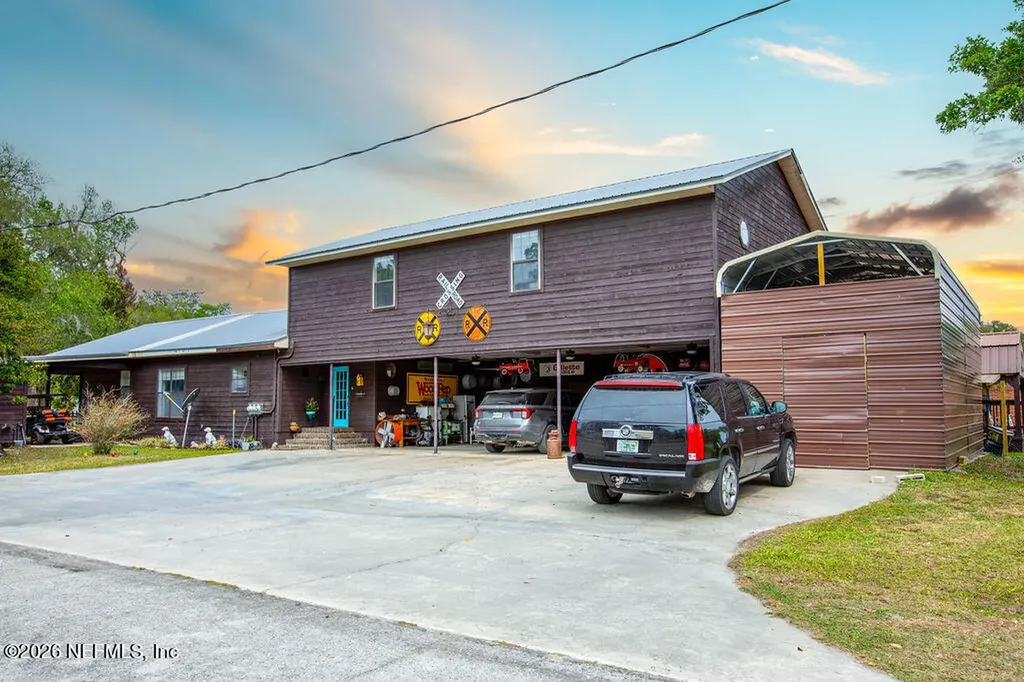385 SW 2nd Avenue Lake Butler FL 32054