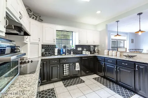 385 SW 2nd Avenue Lake Butler FL 32054