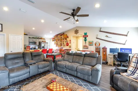 385 SW 2nd Avenue Lake Butler FL 32054