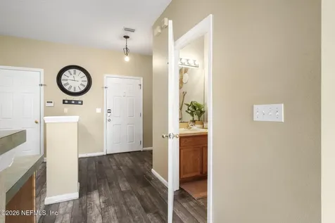 1527 Biscayne Bay Drive Jacksonville FL 32218