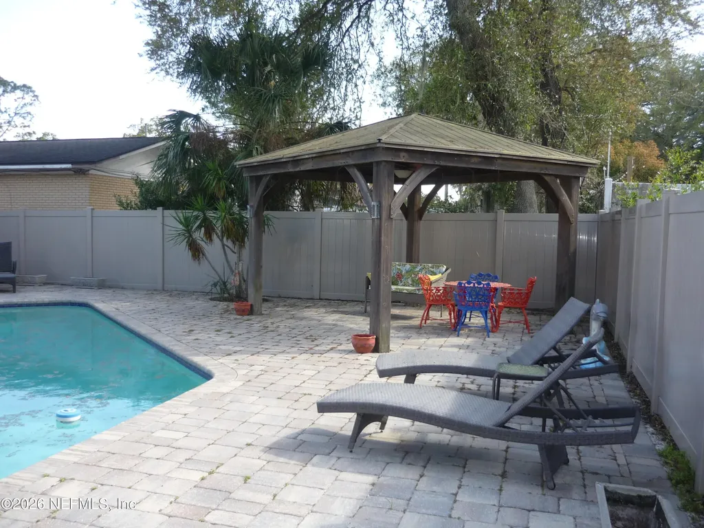 1932 Dalamon Street Jacksonville FL 32211