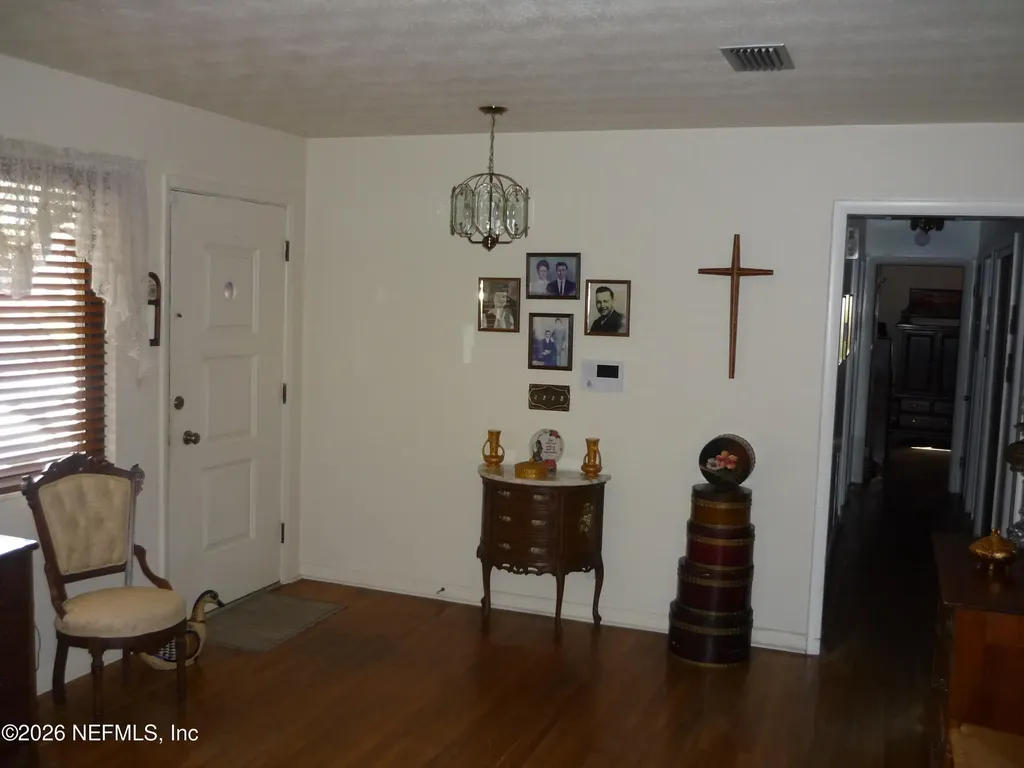 1932 Dalamon Street Jacksonville FL 32211