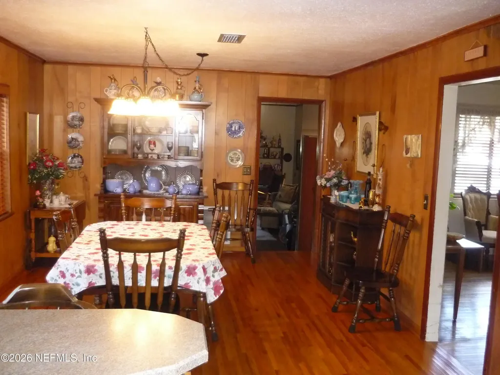 1932 Dalamon Street Jacksonville FL 32211
