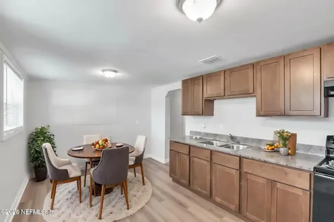 3263 Thomas Street Jacksonville FL 32254