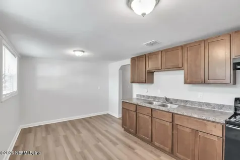 3263 Thomas Street Jacksonville FL 32254