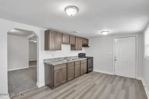 3263 Thomas Street Jacksonville FL 32254