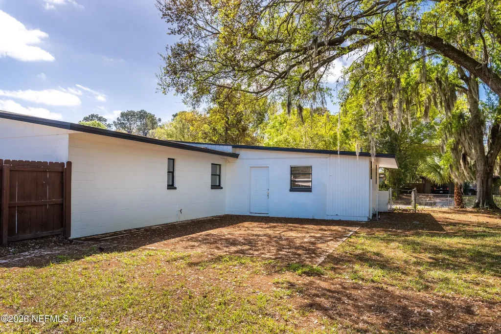 7541 Strato Road Jacksonville FL 32210