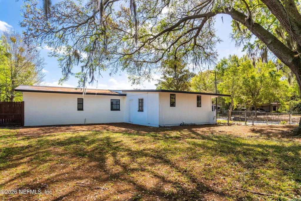 7541 Strato Road Jacksonville FL 32210