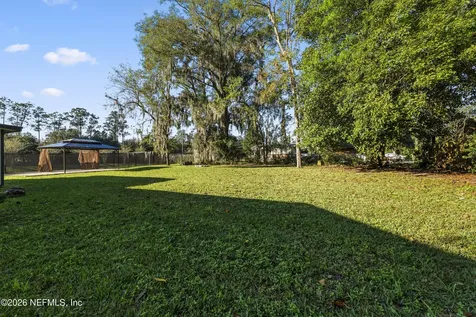 2389 Hilly Road Jacksonville FL 32208