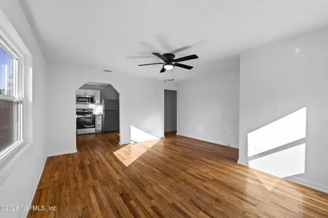 2389 Hilly Road Jacksonville FL 32208