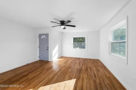 2389 Hilly Road Jacksonville FL 32208