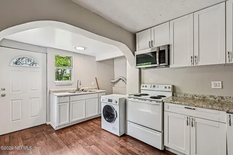 5609 Eartha Drive Jacksonville FL 32209