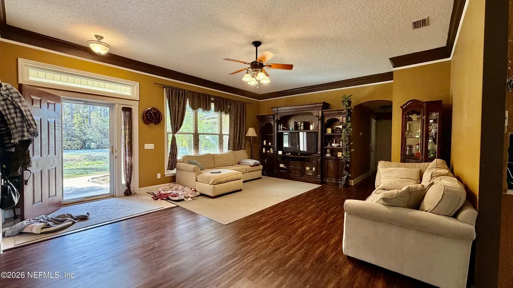 6535 Woodlawn Road Macclenny FL 32063