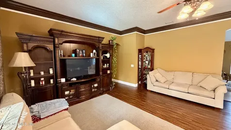 6535 Woodlawn Road Macclenny FL 32063