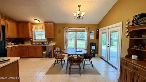 6535 Woodlawn Road Macclenny FL 32063