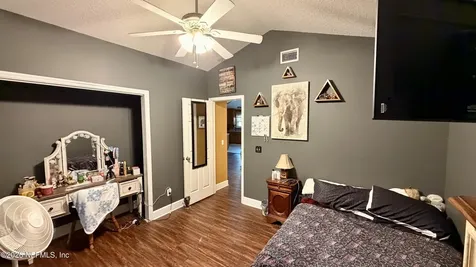 6535 Woodlawn Road Macclenny FL 32063